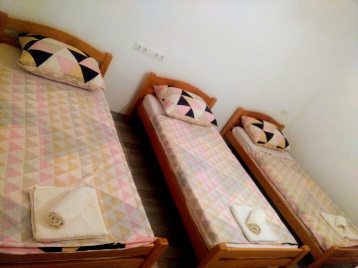 Guesthouse Flaghome Mostar Exteriör bild