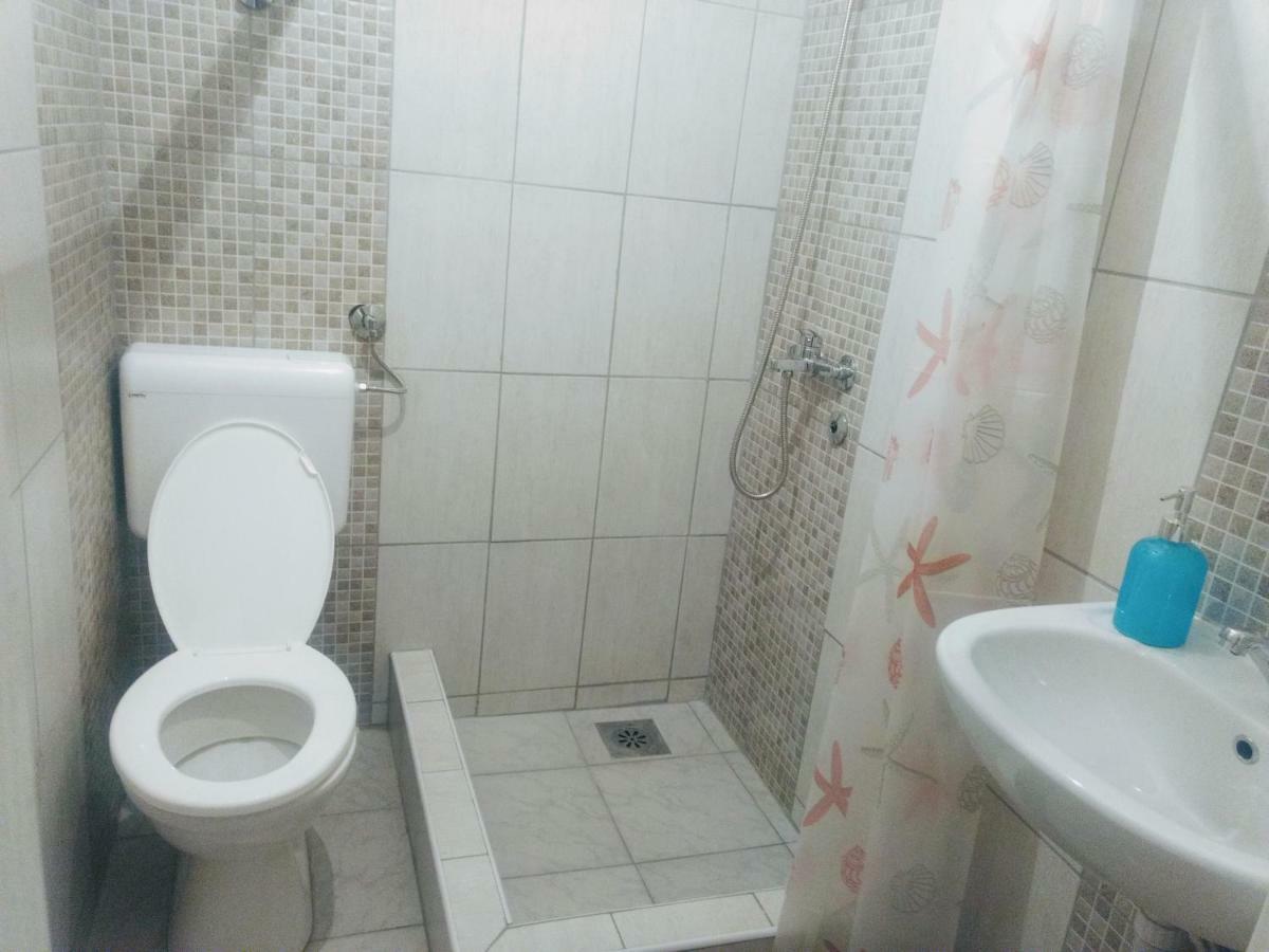 Guesthouse Flaghome Mostar Exteriör bild